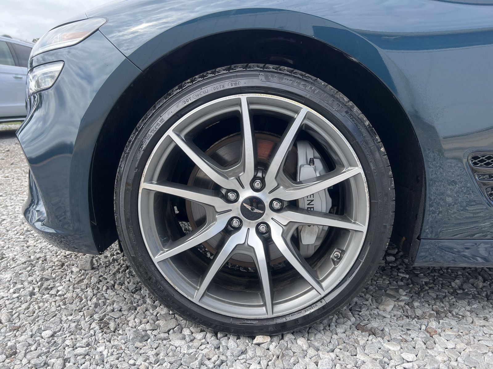 2025 Genesis G70 2.5T