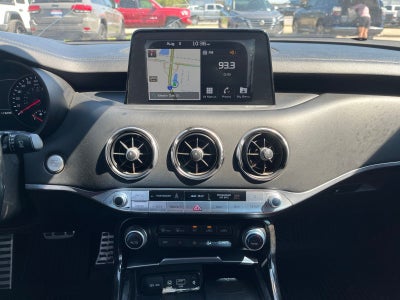 2019 Kia Stinger GT2