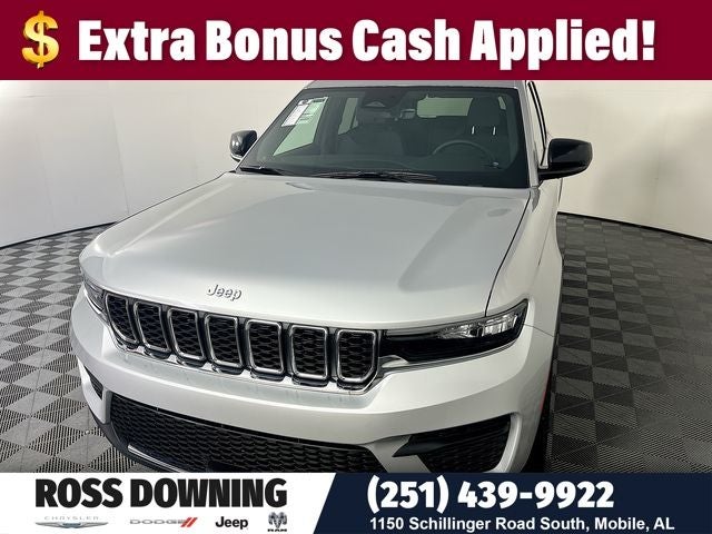 2025 Jeep Grand Cherokee Laredo