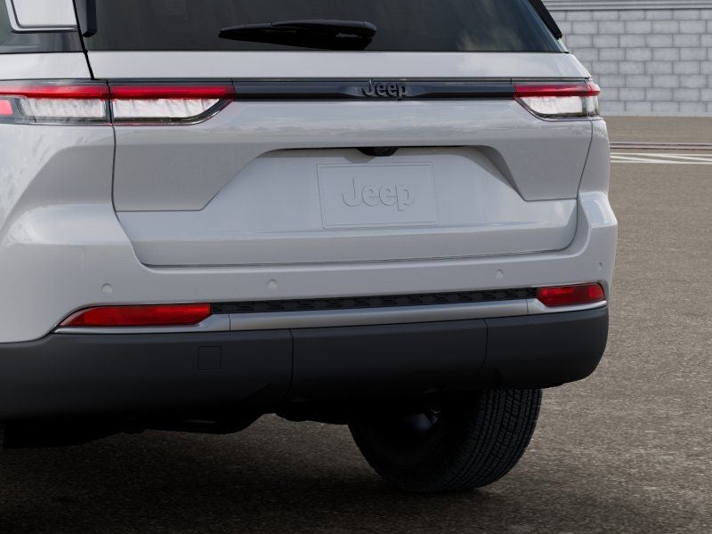2026 Jeep Grand Cherokee Altitude