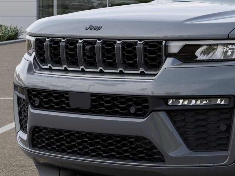 2027 Jeep Grand Cherokee Limited Reserve