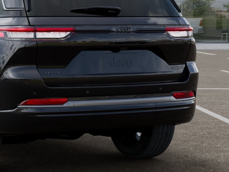 2027 Jeep Grand Cherokee Summit