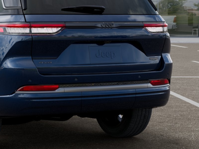 2027 Jeep Grand Cherokee Summit
