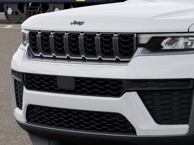 2027 Jeep Grand Cherokee L Laredo Altitude