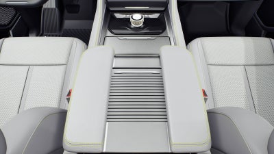 2027 Jeep Grand Wagoneer Base