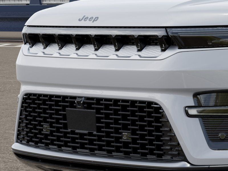 2026 Jeep Grand Wagoneer 4x2