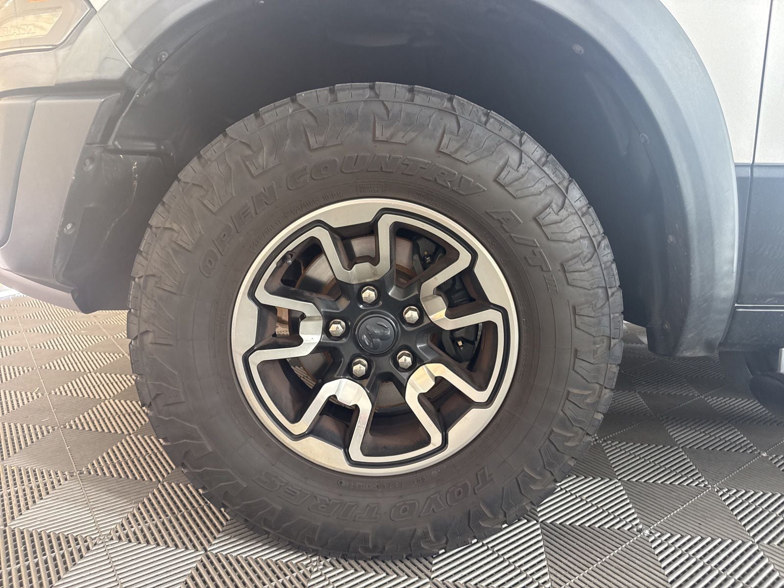 2017 RAM 1500 Rebel Crew Cab 4x4 5'7' Box