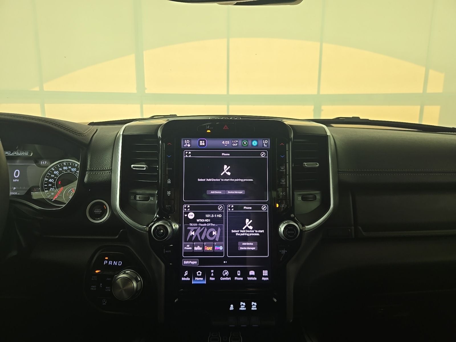 2025 RAM 1500 Laramie