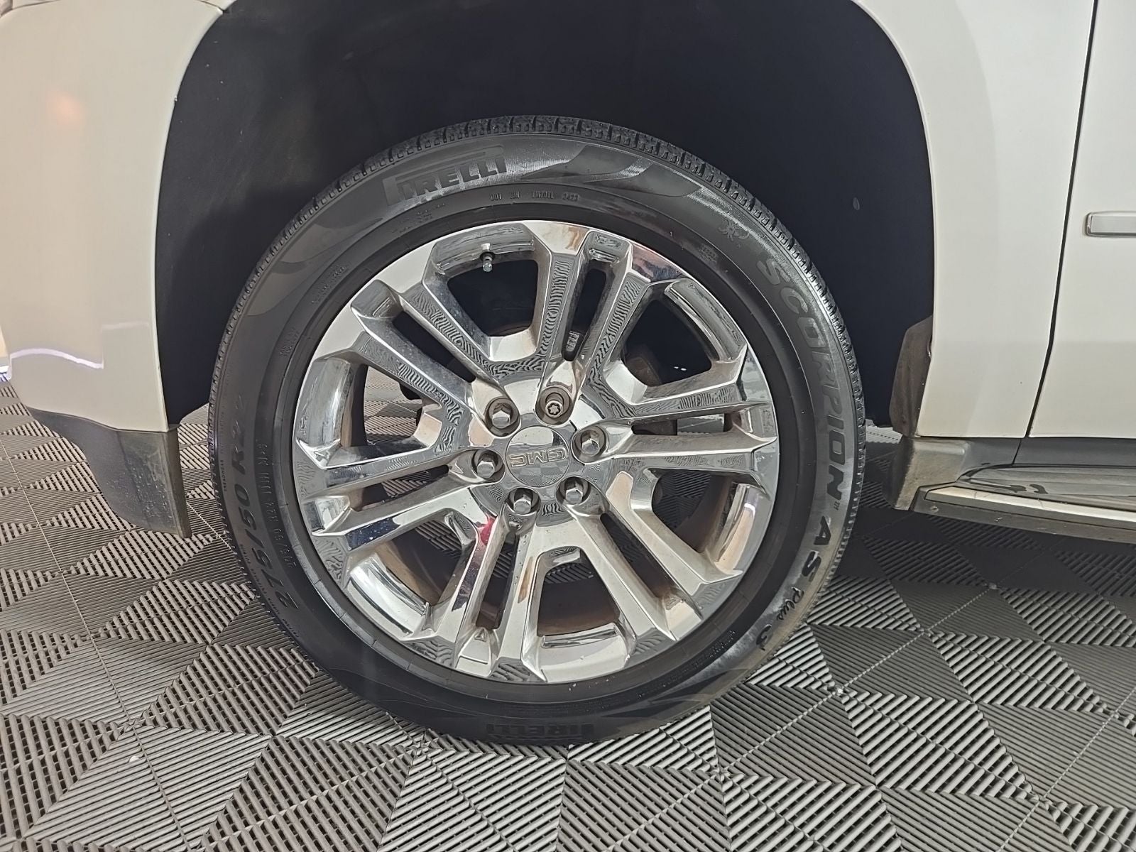 2017 GMC Yukon SLT