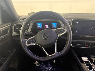 2025 Volkswagen Atlas Cross Sport 2.0T SE w/Technology