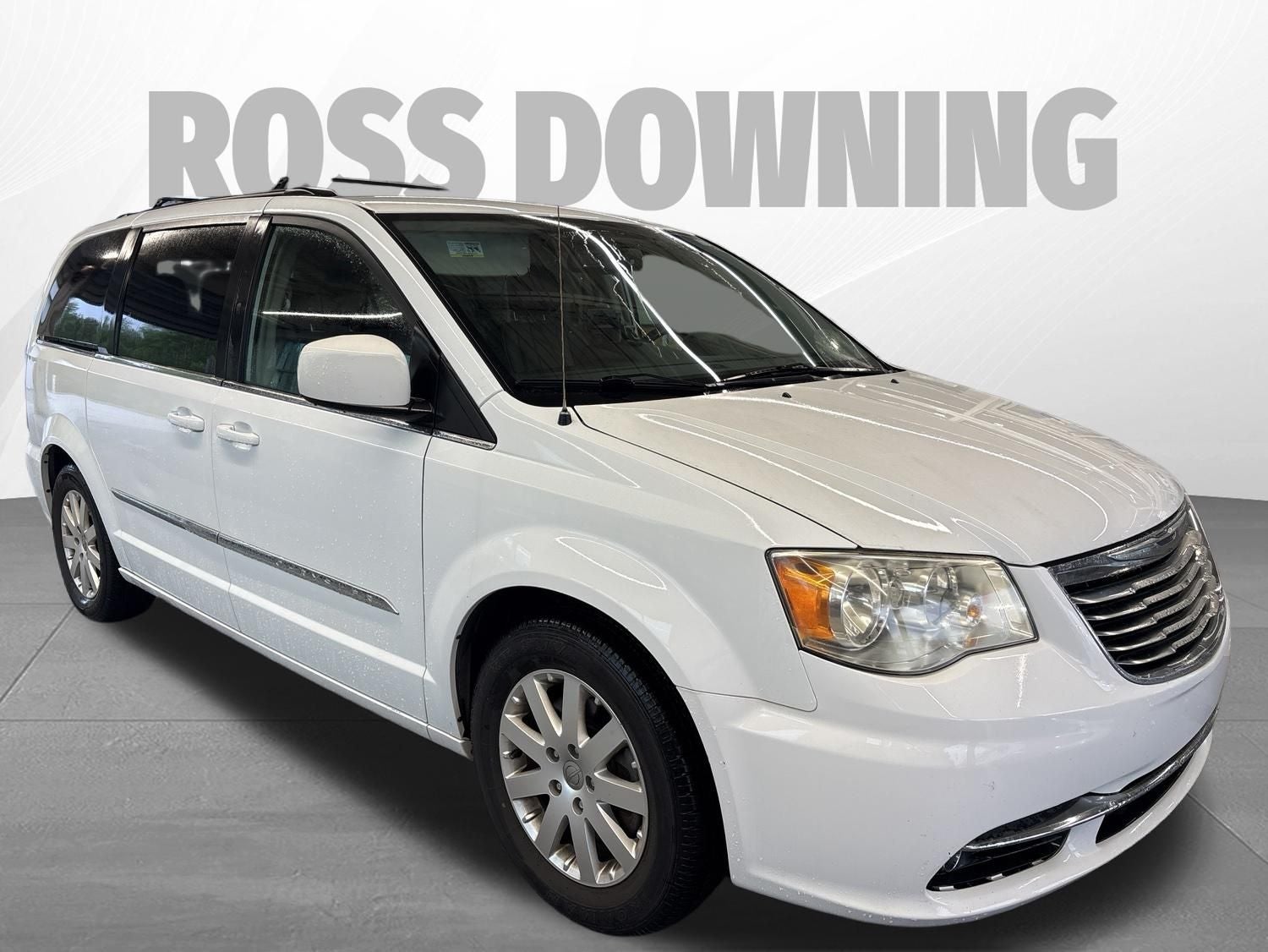 2014 Chrysler Town & Country Touring