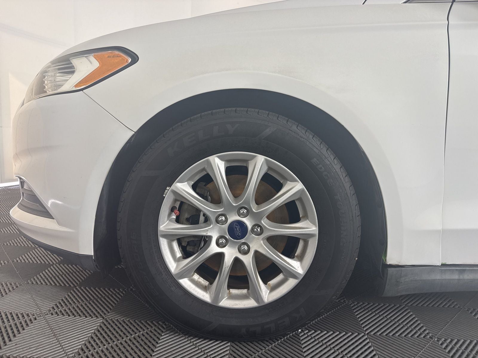 2016 Ford Fusion S