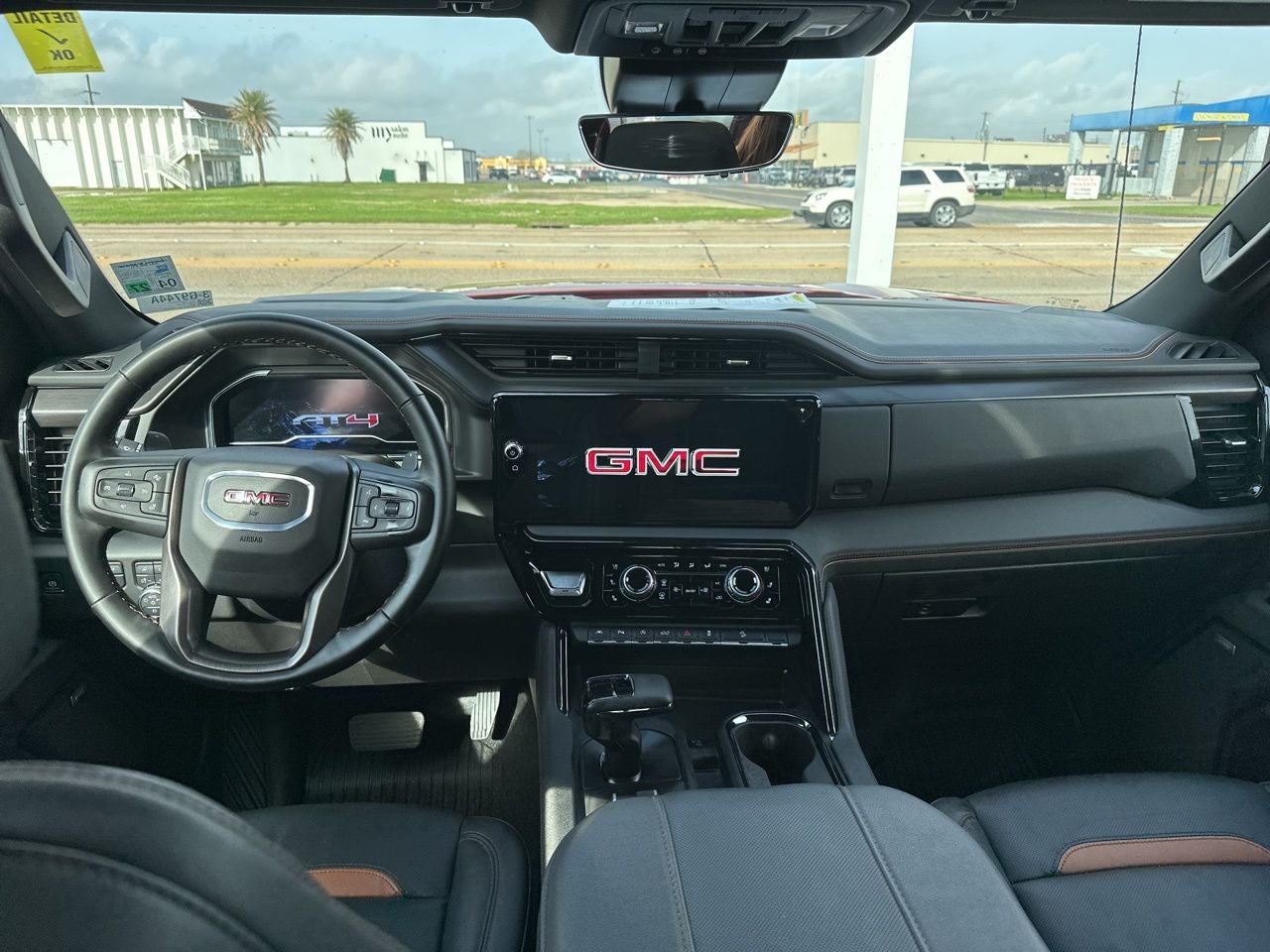 2025 GMC Sierra 1500 AT4