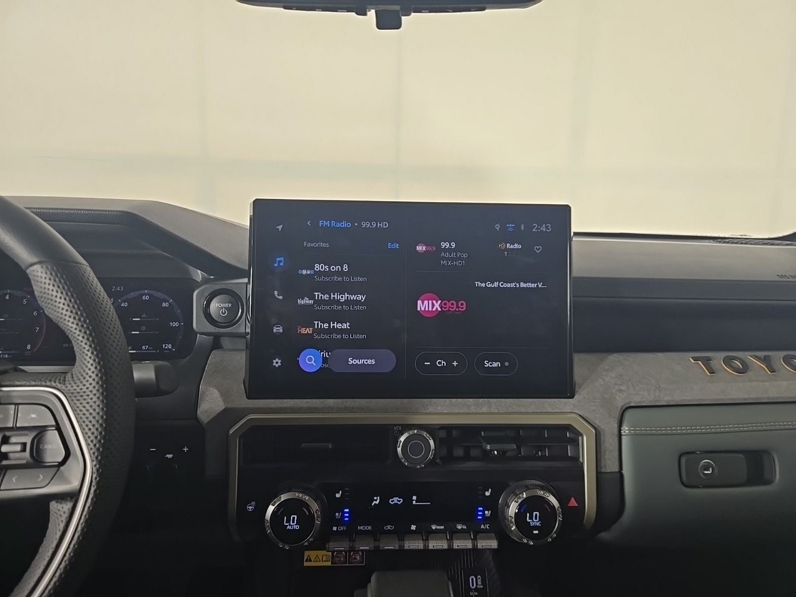 2025 Toyota Tacoma Hybrid Trailhunter