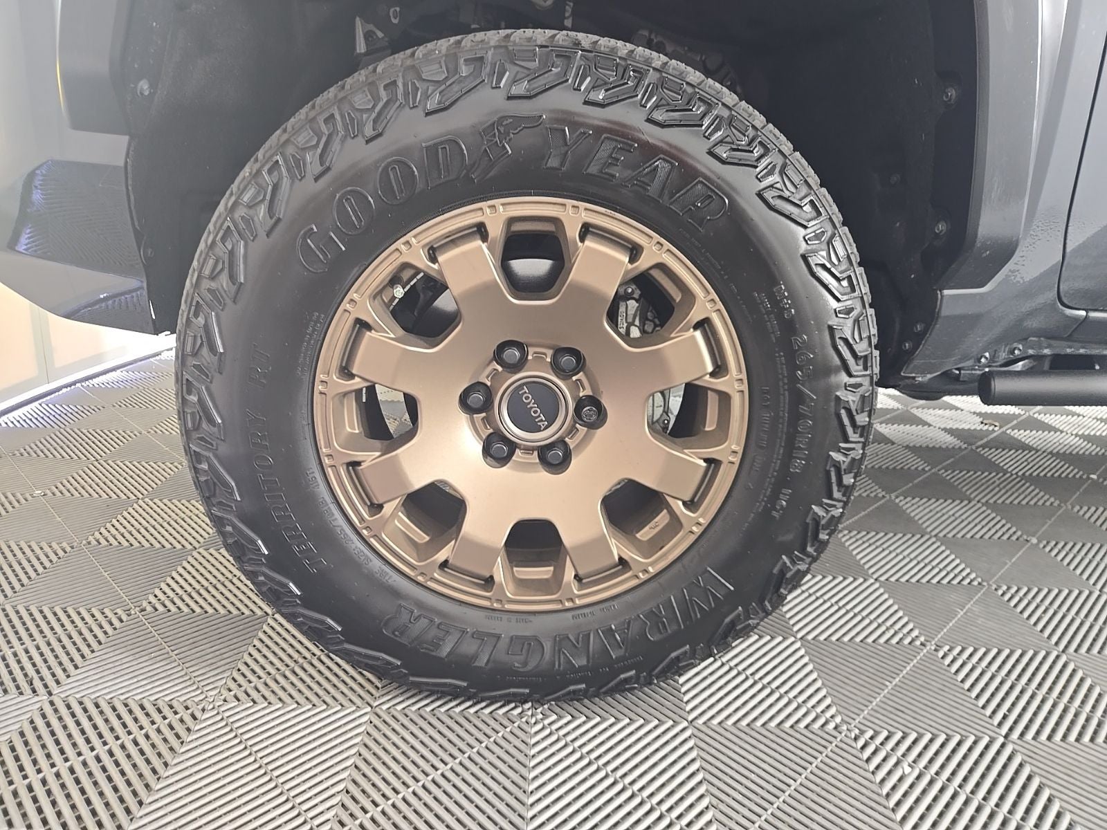 2025 Toyota Tacoma Hybrid Trailhunter