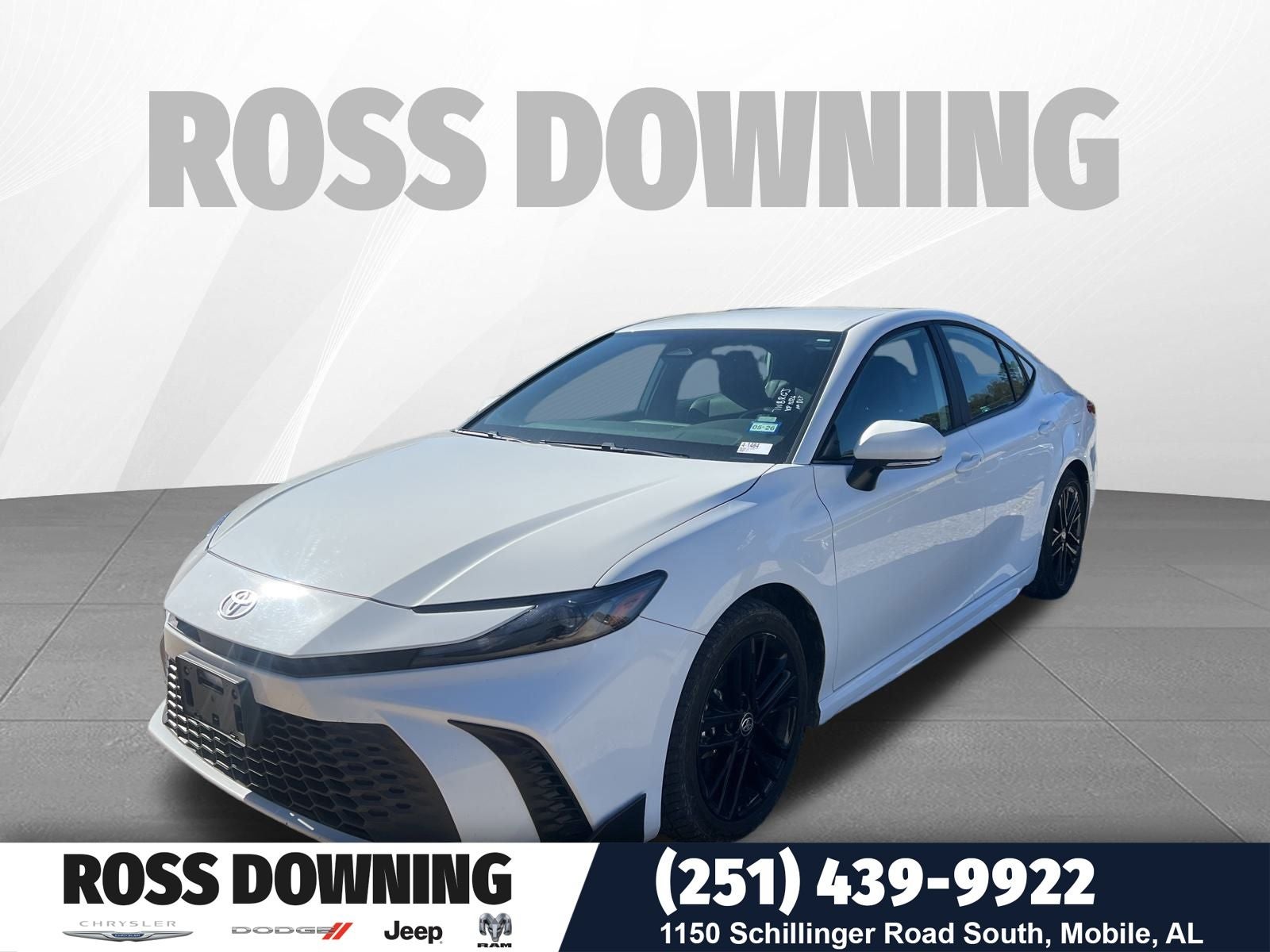 2025 Toyota Camry SE