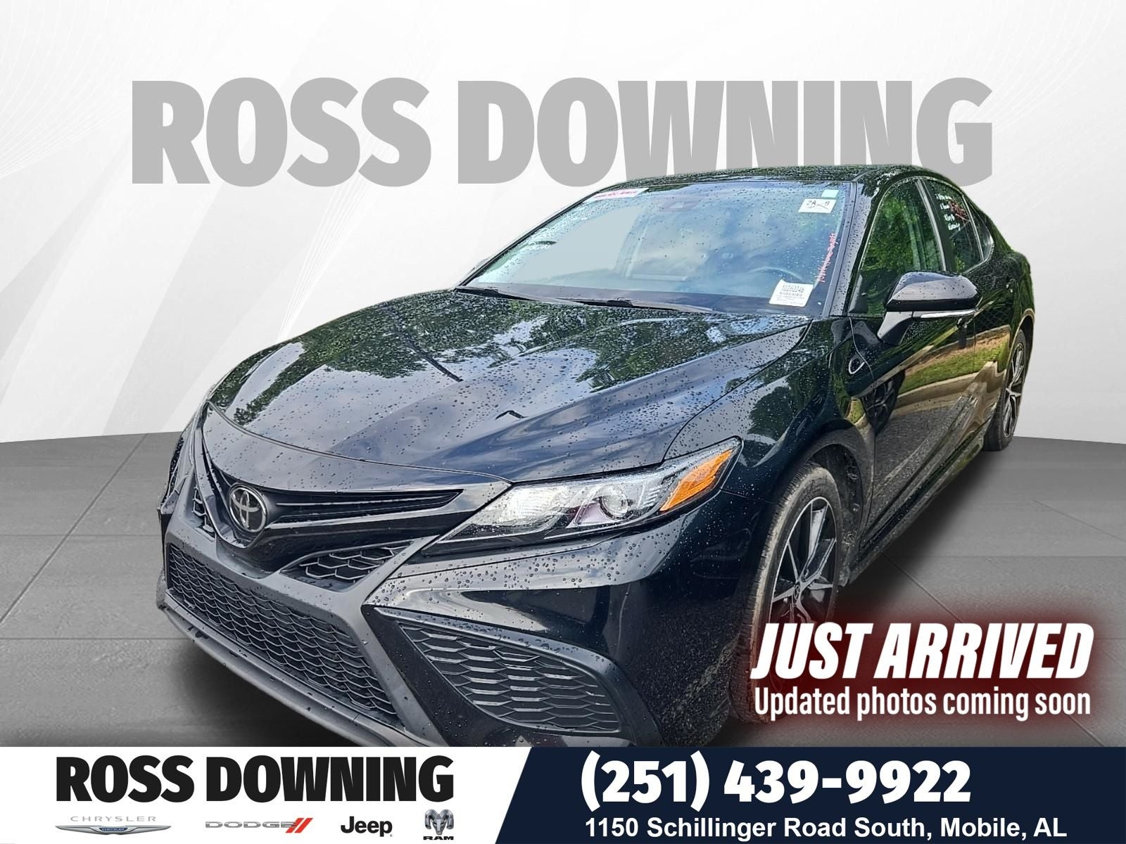 2024 Toyota Camry SE