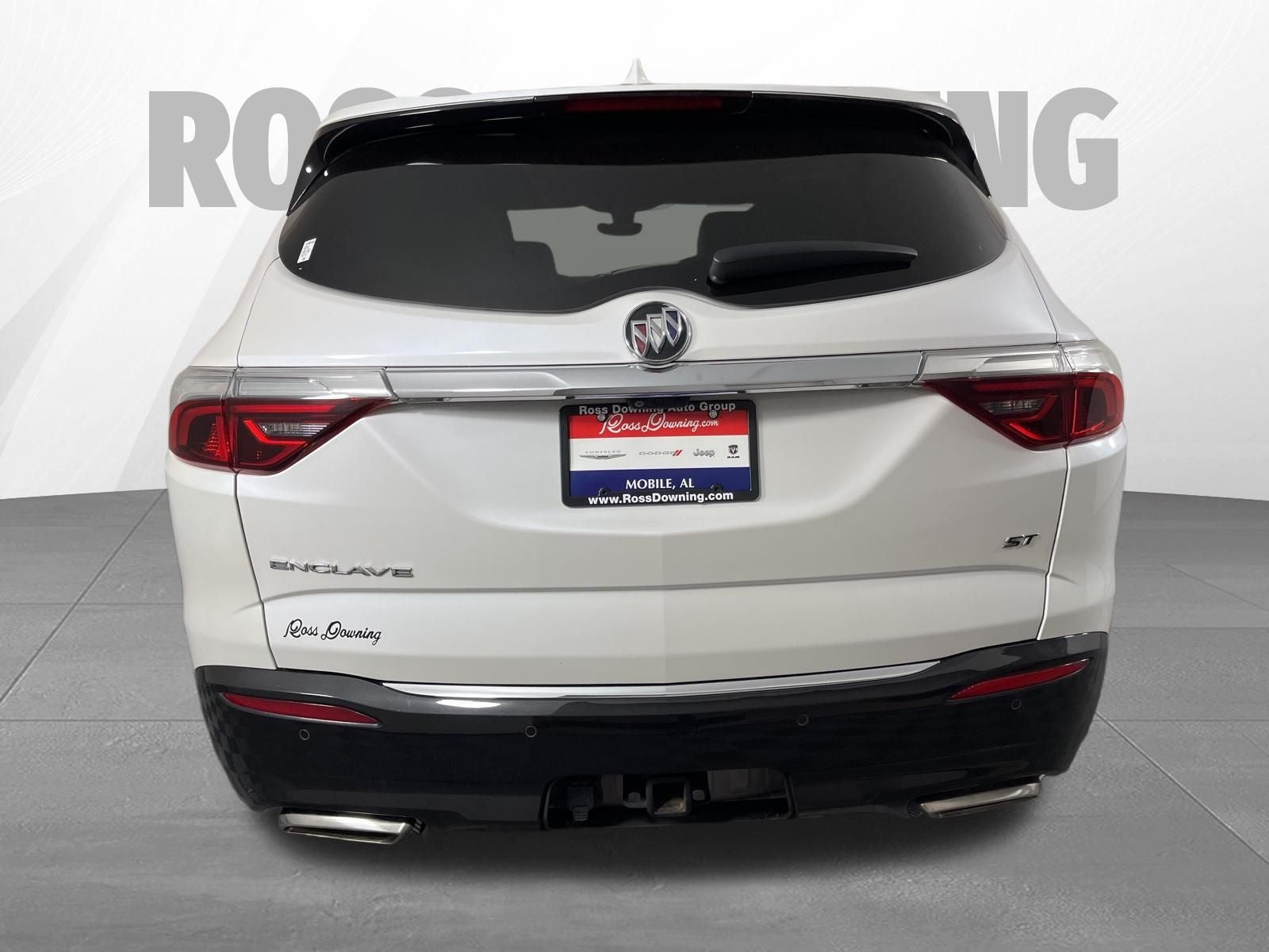 2022 Buick Enclave Essence