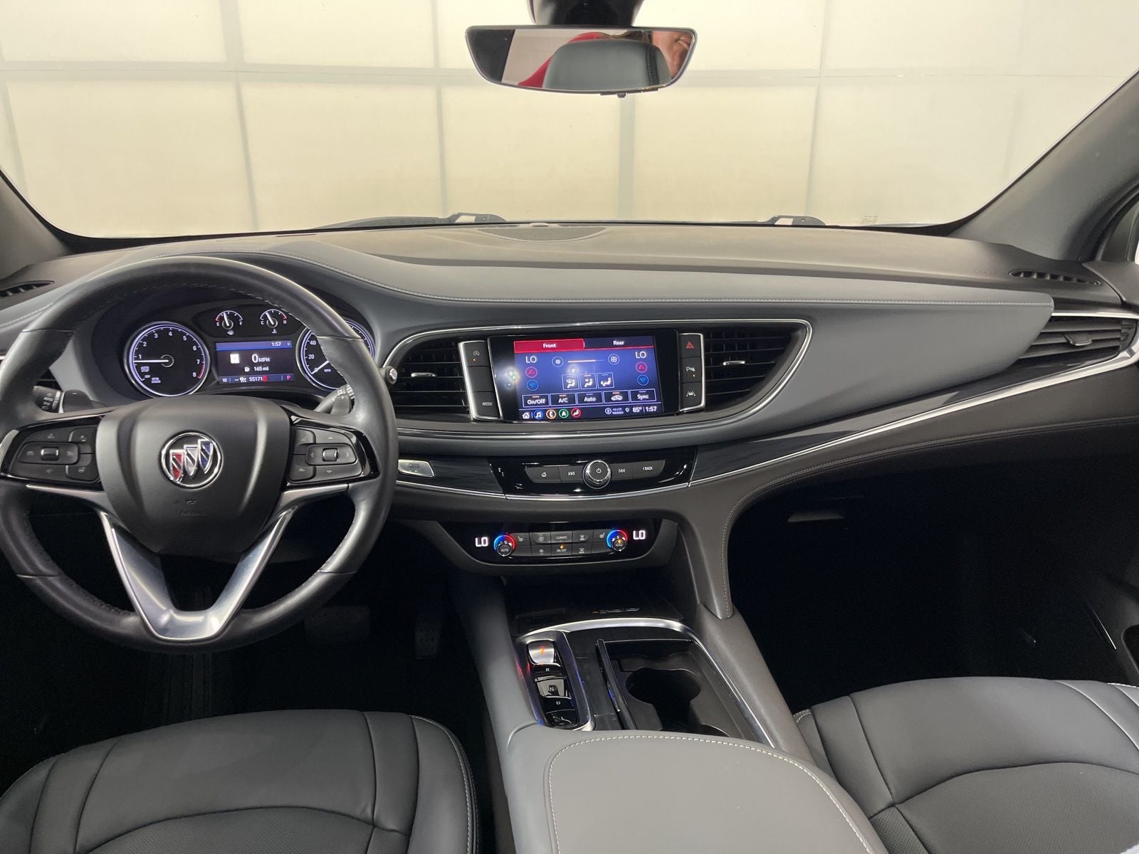 2022 Buick Enclave Essence