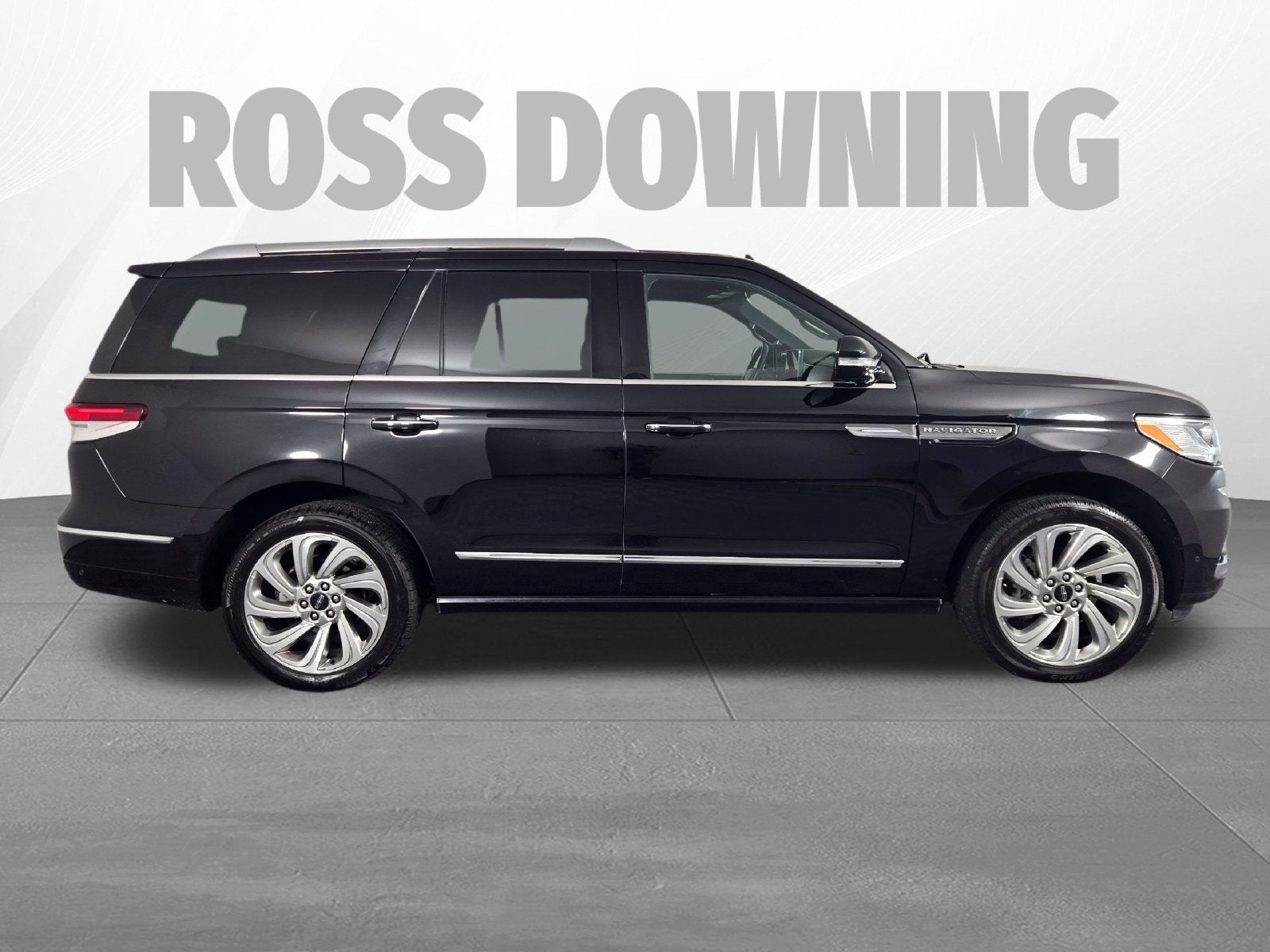 2024 Lincoln Navigator Premiere