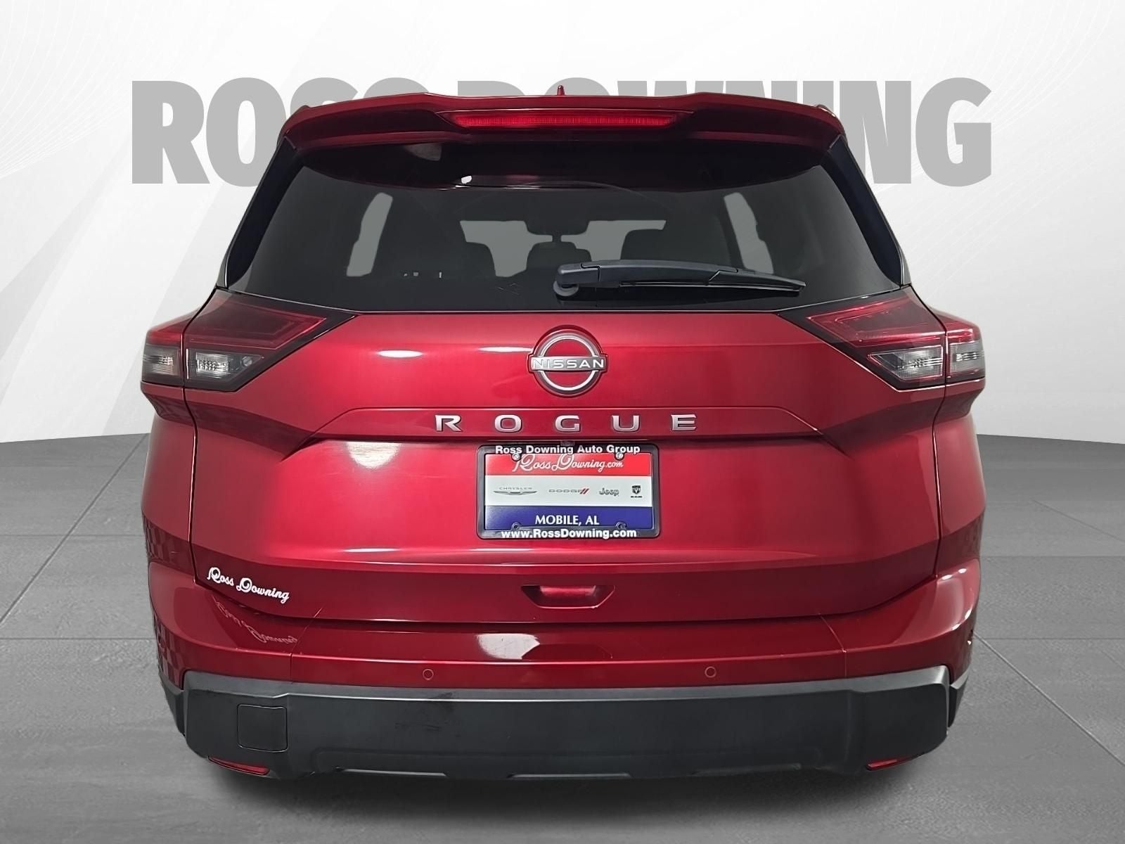 2025 Nissan Rogue SV