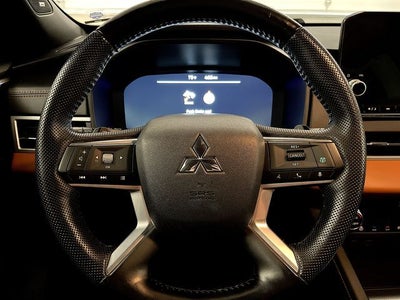 2023 Mitsubishi Outlander SEL