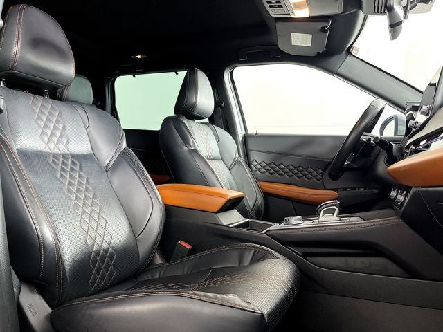 2023 Mitsubishi Outlander SEL